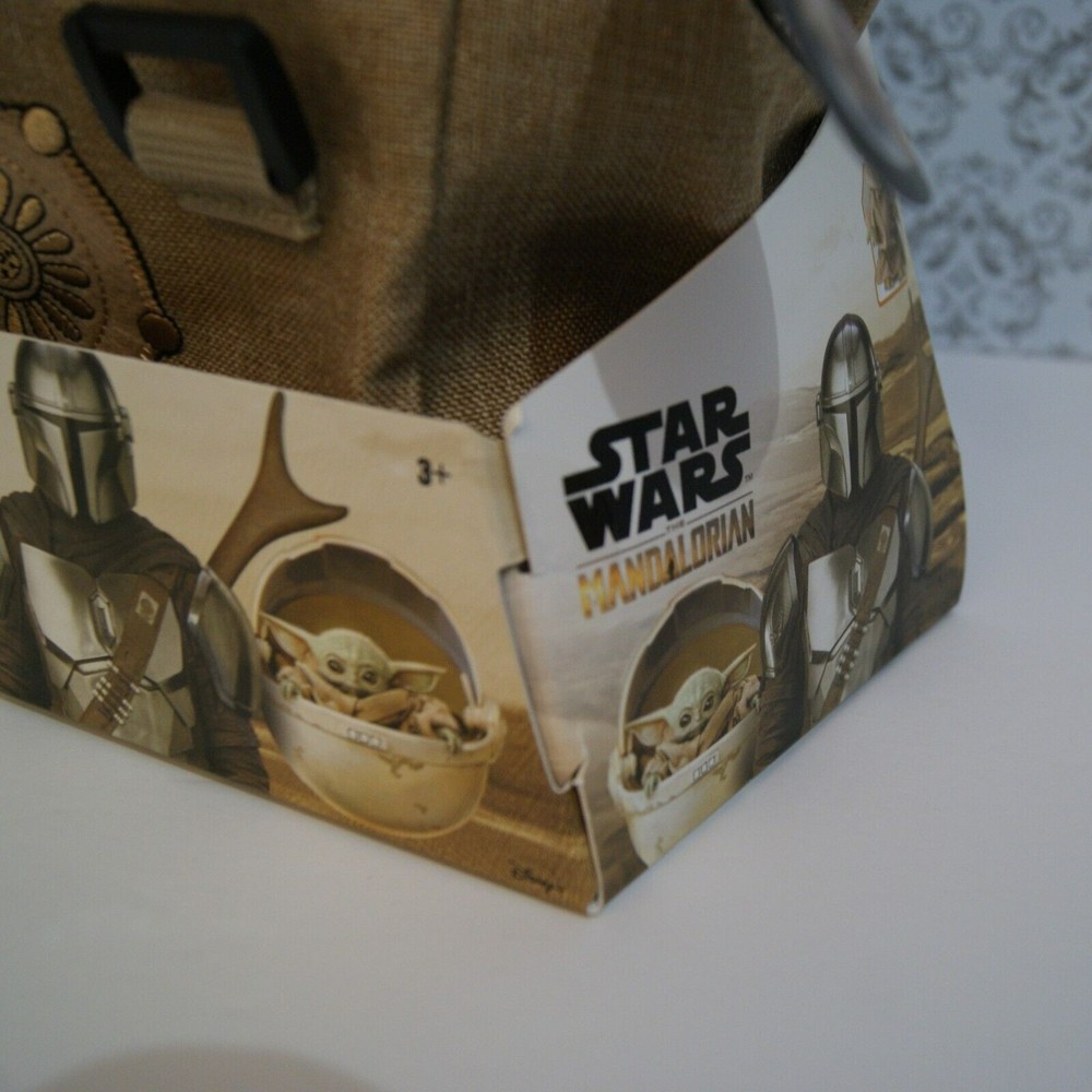 11" NEW Grogu Plush The Mandalorian The Child Makes Noises Convention Wearable - Picture 10 of 12